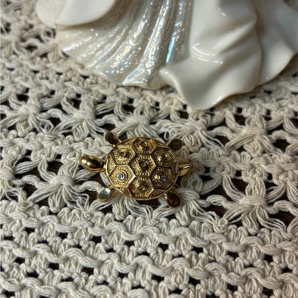 Vintage Christian Dior Turtle Brooch Gold Figural Designer Pin | AS-IS - Picture 2 of 9